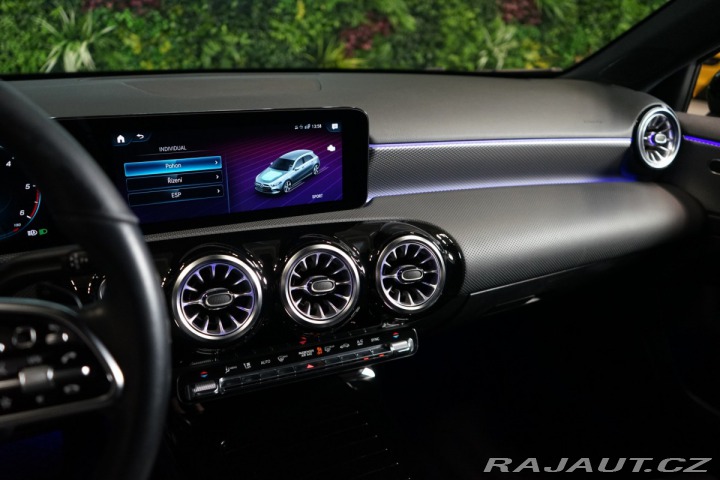 Mercedes-Benz A 180d*LED*ZÁRUKA*CAMERA* 2021