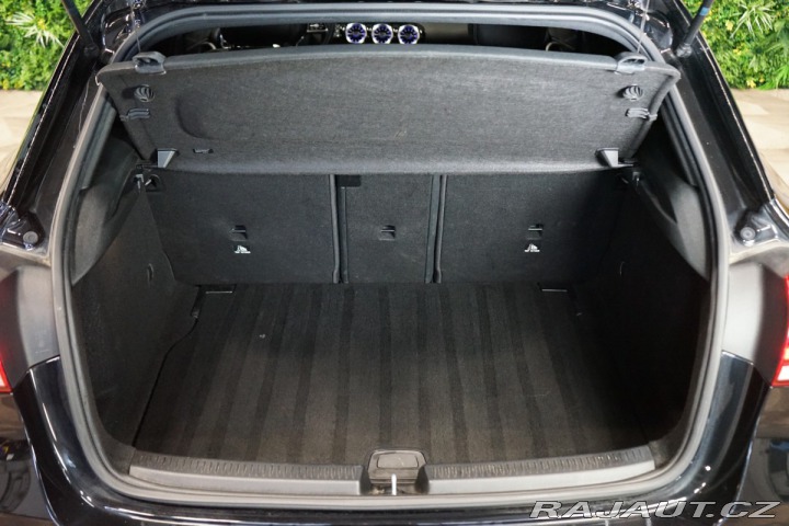 Mercedes-Benz A 180d*LED*ZÁRUKA*CAMERA* 2021