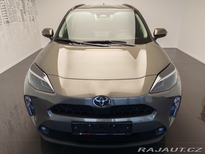 Toyota Yaris Cross Comfort 4x2  1,5 CVT HEV 2024