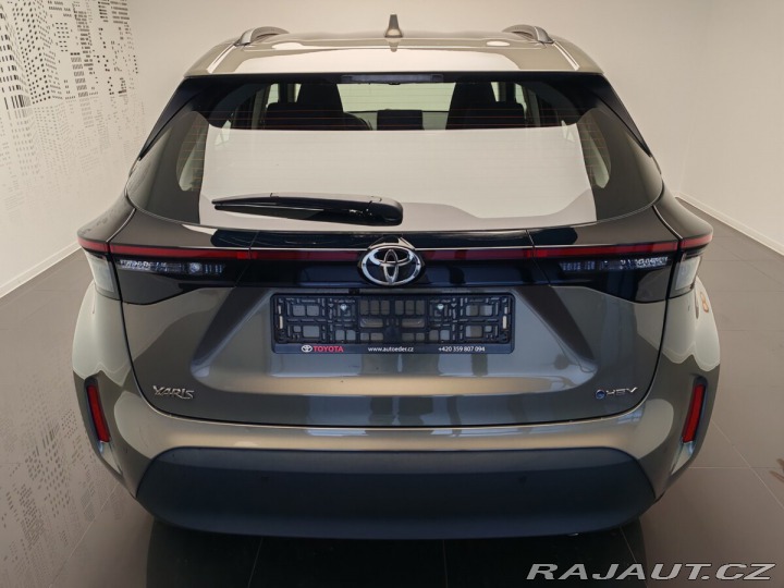 Toyota Yaris Cross Comfort 4x2  1,5 CVT HEV 2024