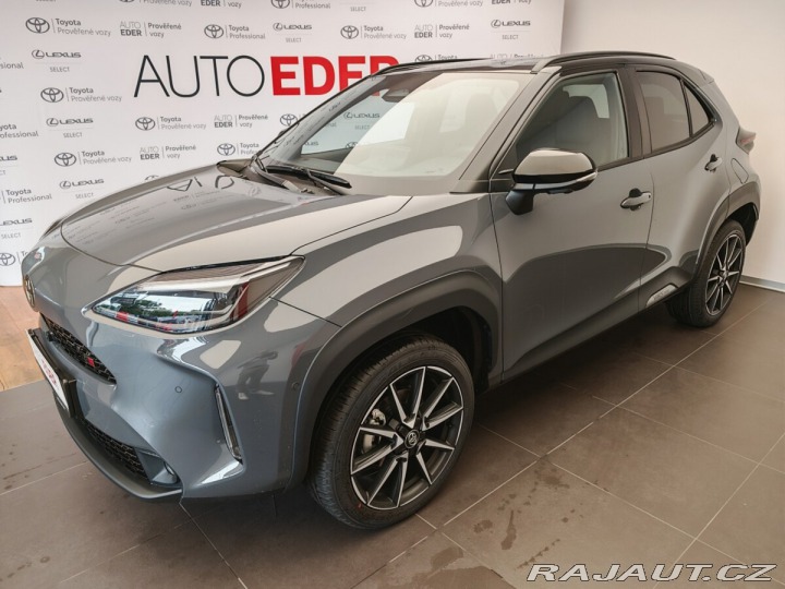Toyota Yaris Cross 1.5 Hybrid GR SPORT + Tec 2025