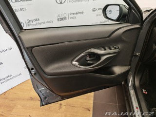 Toyota Yaris Cross 1.5 Hybrid GR SPORT + Tec 2025