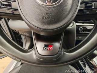 Toyota Yaris Cross 1.5 Hybrid GR SPORT + Tec 2025