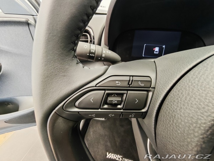 Toyota Yaris Cross 1.5 TNGA HEV Comfort 4x2 2025