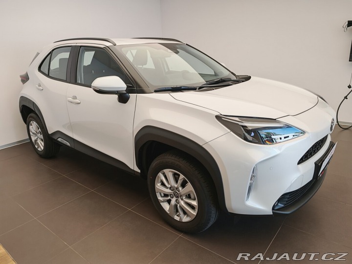 Toyota Yaris Cross 1.5 TNGA HEV Comfort 4x2 2025