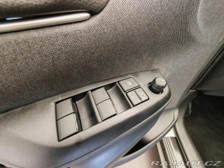 Toyota Yaris Cross 1.5 TNGA HEV Comfort 4x2 2025