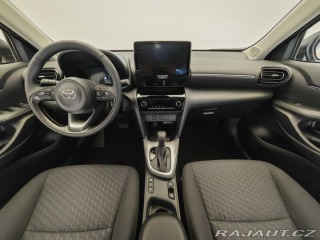 Toyota Yaris Cross 1.5 TNGA HEV Comfort 4x2 2025