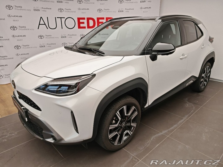 Toyota Yaris 1.5 Hybrid130 eCVT AWD Pr 2025