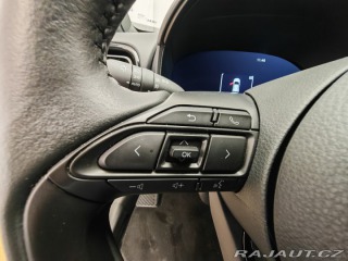 Toyota Yaris 1.5 Hybrid130 eCVT AWD Pr 2025