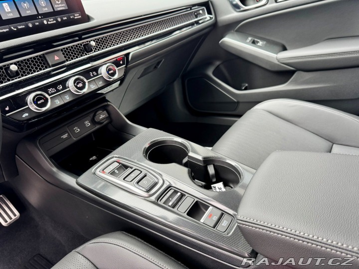 Honda Civic 2.0e:HEV ADVANCE BLUE skl 2026