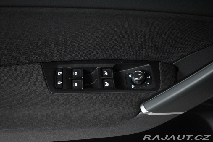 Volkswagen Touran 2.0 TDI*REZERVACE* 2021