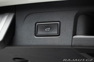 Volkswagen Touran 2.0 TDI HIGHLINE*TAŽNÉ*ČR 2021