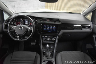 Volkswagen Touran 2.0 TDI HIGHLINE*TAŽNÉ*ČR 2021