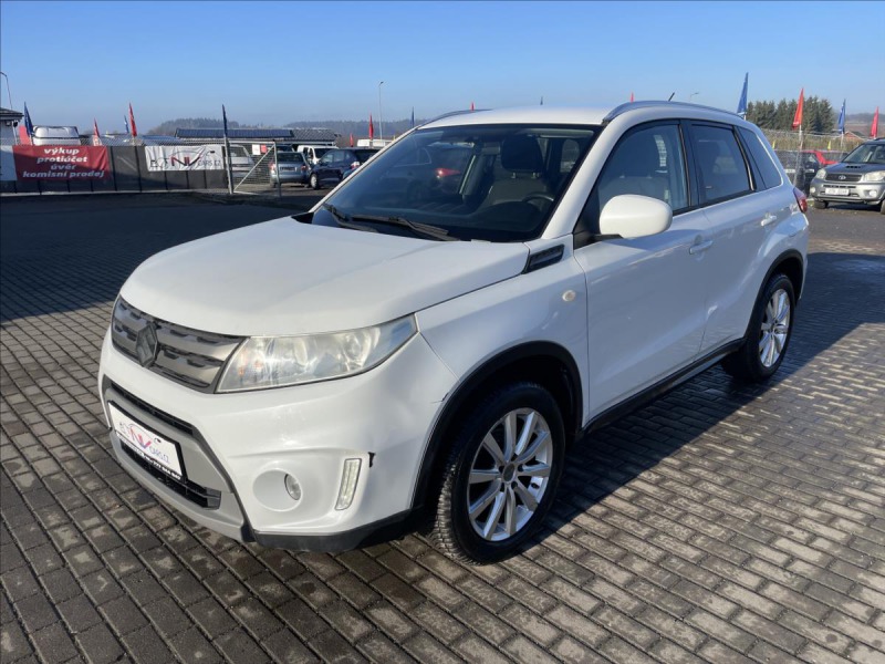 Suzuki Vitara 1,6 DDiS 88kw 4X4 Tažné,