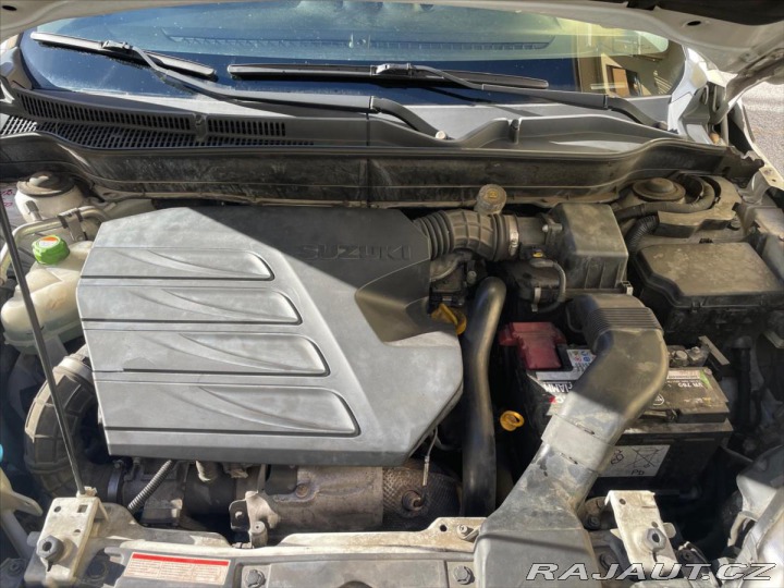 Suzuki Vitara 1,6 DDiS 88kw 4X4 Tažné, 2015