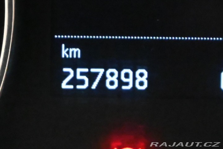 Škoda Superb 2,0 TDI 110 kW Ambition T 2015