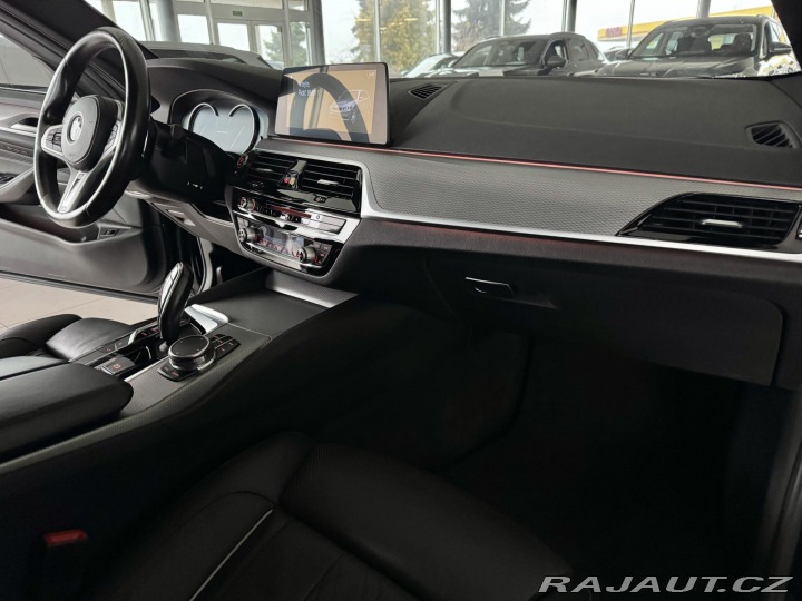 BMW 5 M550d xDrive*NightVision* 2019