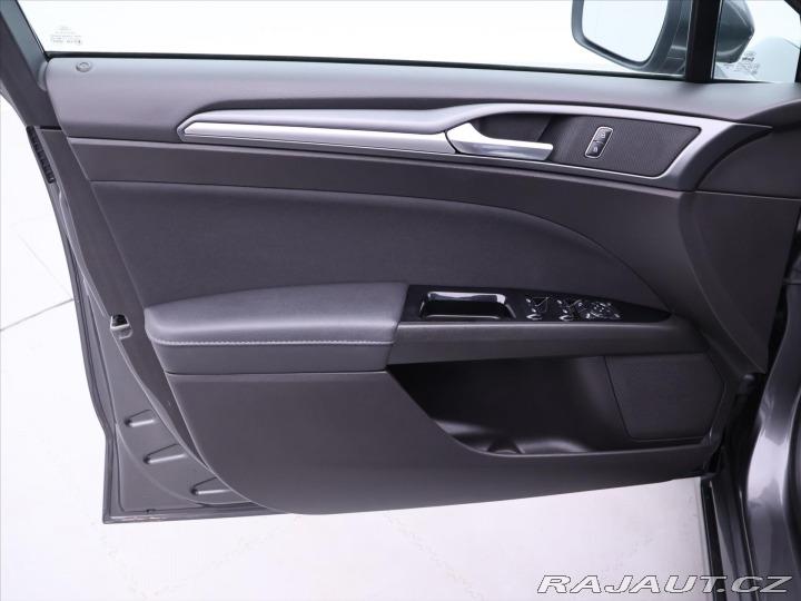 Ford Mondeo 2,0 TDCI 132kW Titanium 4 2017