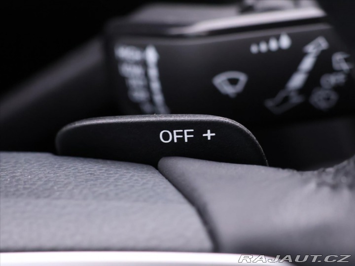 Volkswagen Passat 2,0 TDI 110kW DSG Matrix 2022