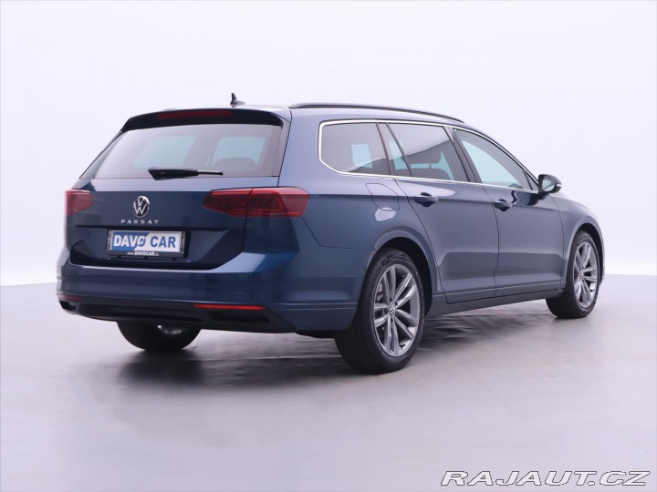 Volkswagen Passat 2,0 TDI 110kW DSG Matrix 2022