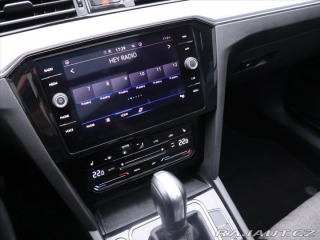 Volkswagen Passat 2,0 TDI 110kW DSG Matrix 2022