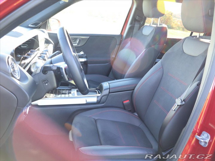 Mercedes-Benz GLB 2,0 200d 4Matic AMG Premi 2025