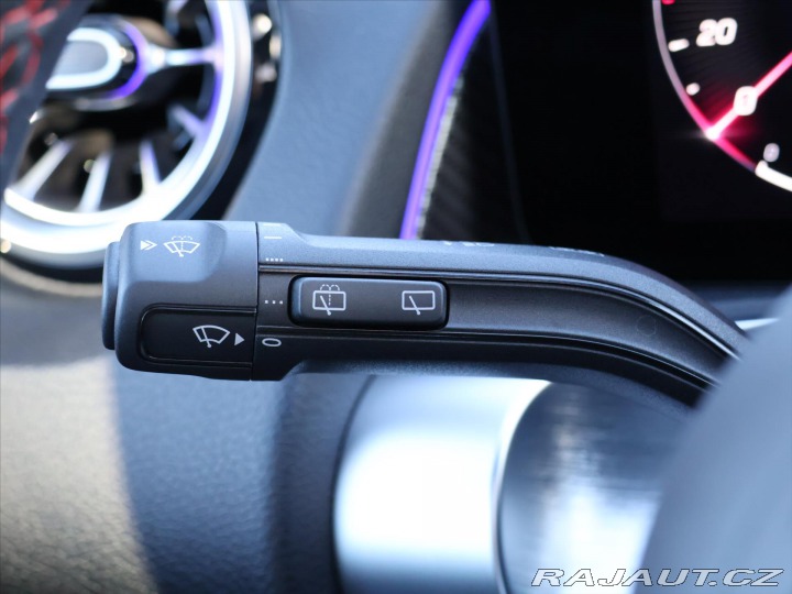 Mercedes-Benz GLB 2,0 200d 4Matic AMG Premi 2025