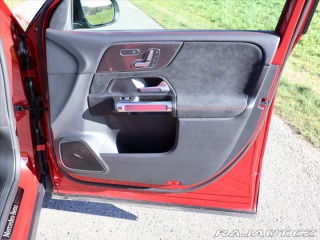 Mercedes-Benz GLB 2,0 200d 4Matic AMG Premi 2025