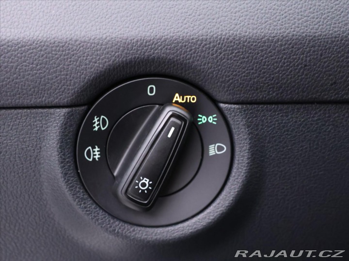 Škoda Octavia 1,6 TDI 77kW Kůže Eleganc 2015