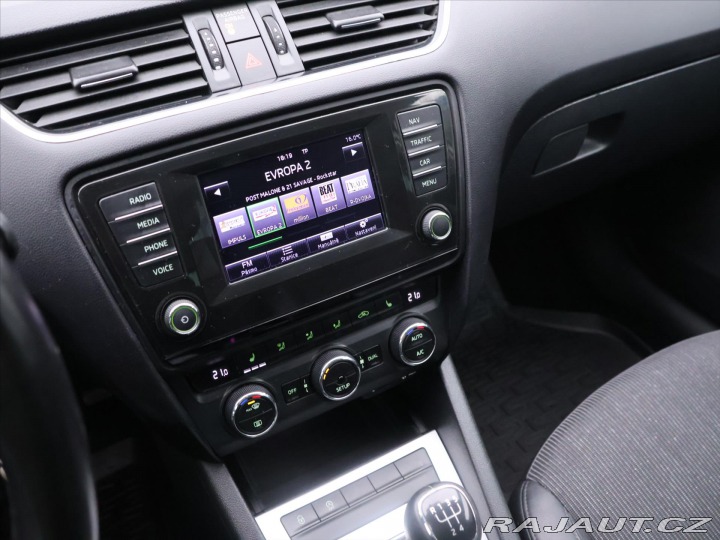Škoda Octavia 1,6 TDI 77kW Kůže Eleganc 2015