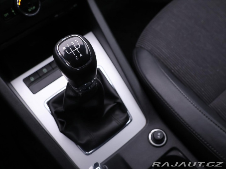 Škoda Octavia 1,6 TDI 77kW Kůže Eleganc 2015