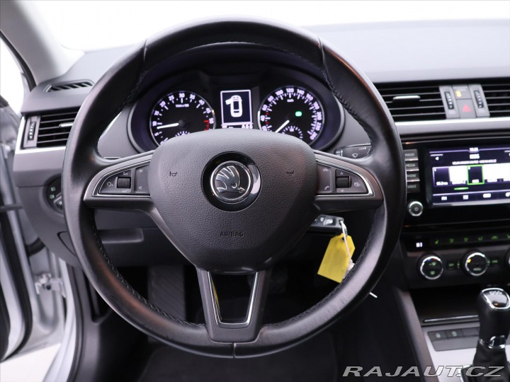 Škoda Octavia 1,6 TDI 81kW DSG JOY Aut. 2016