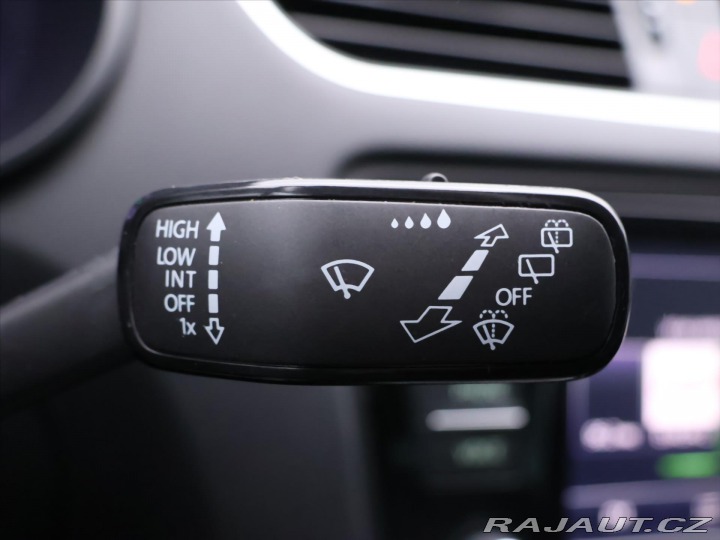 Škoda Octavia 1,6 TDI 81kW DSG JOY Aut. 2016