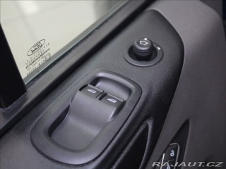 Ford Transit Custom 2,0 TDCi L2 6míst TAŽNÉ 9 2019