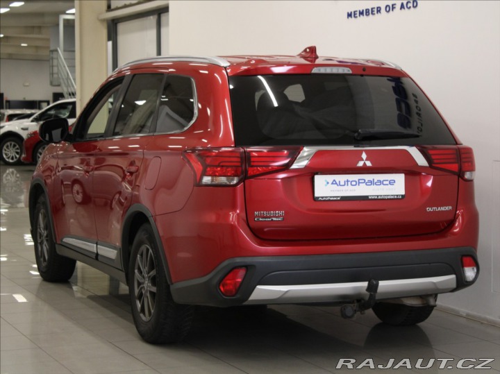 Mitsubishi Outlander 2,0 MIVEC Intense LPG Taž 2017