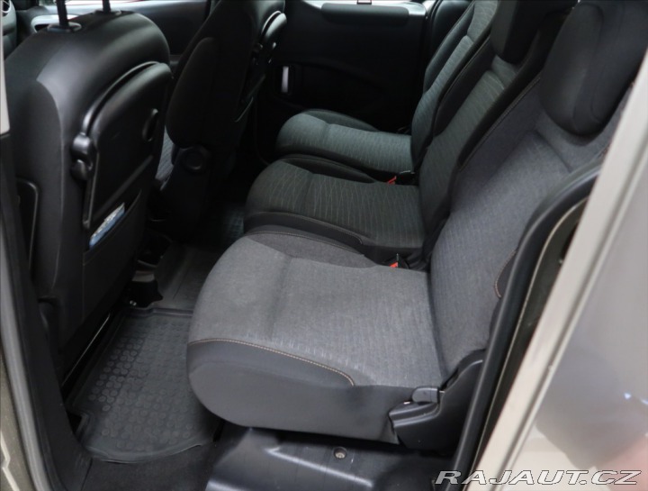 Citroën Berlingo 1,6 HDI ČR 7-MÍST 2015