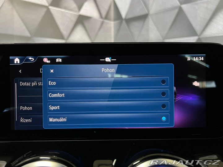 Mercedes-Benz GLA d 4M AMG, KEYLESS, LED, T 2024