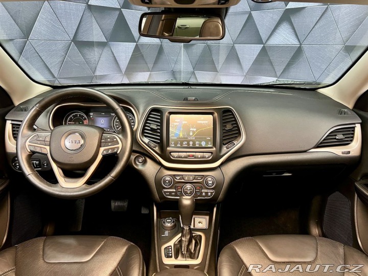 Jeep Cherokee 2.0 MJT AWD, TAŽNÉ 2014