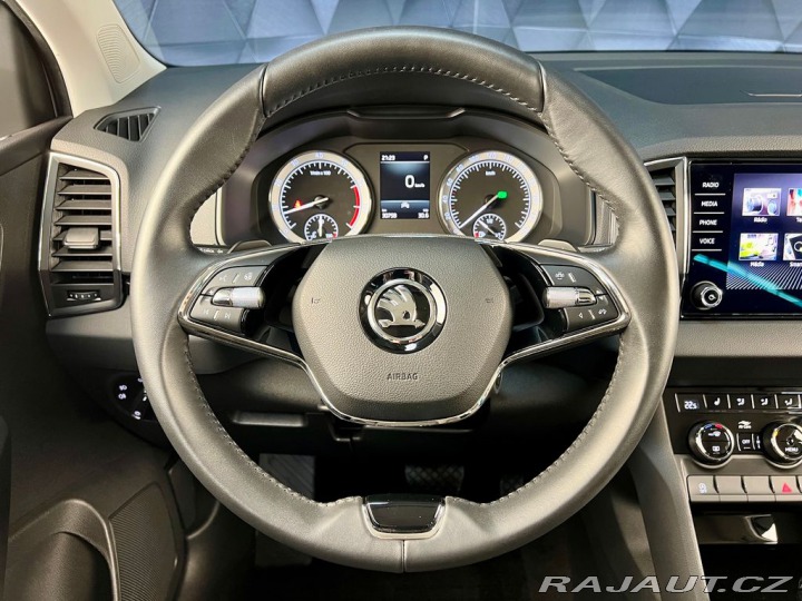 Škoda Karoq 1.5 TSI DSG STYLE, NAVIGA 2022