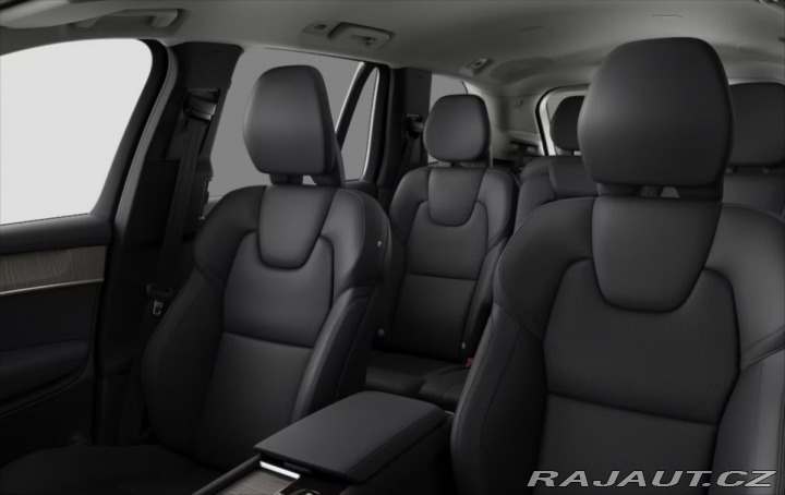 Volvo XC90 2,0 T8 Plus Dark 2025