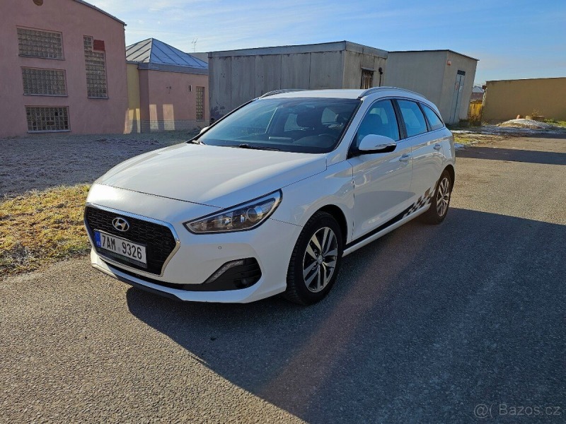 Hyundai i30 1,6   Style combi, perfek