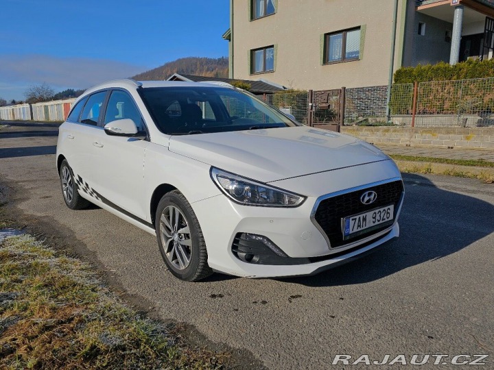 Hyundai i30 1,6 Style combi, perfek 2019