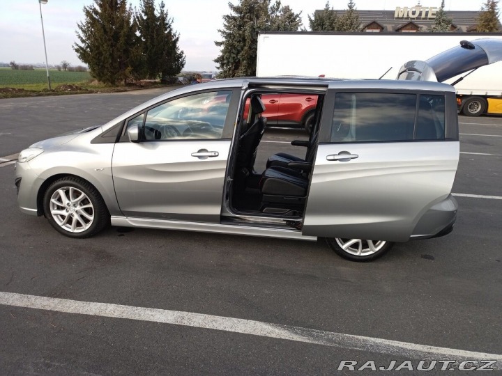Mazda 5 2,0 DISI 7MÍST TEMPOM 2011