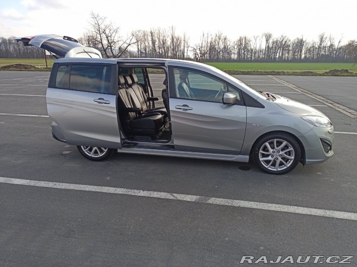Mazda 5 2,0 DISI 7MÍST TEMPOM 2011
