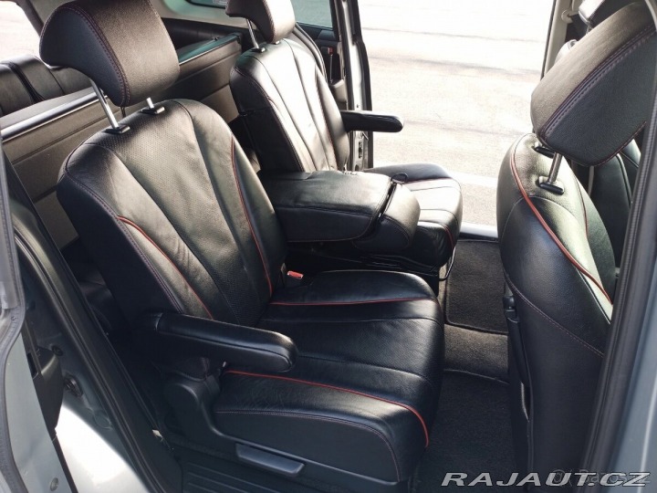 Mazda 5 2,0 DISI 7MÍST TEMPOM 2011