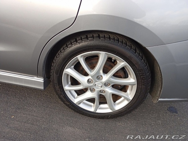 Mazda 5 2,0 DISI 7MÍST TEMPOM 2011