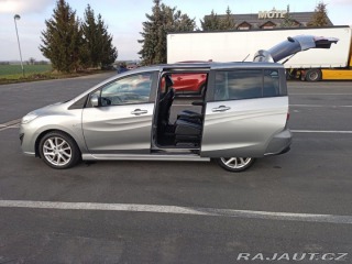 Mazda 5 2,0   DISI 7MÍST TEMPOM 2011