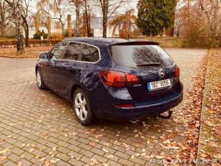 Opel Astra 2,0   J SPORTS TOURER 2011