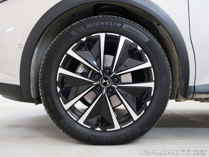 Ostatní značky Ostatní modely DS Automobiles DS7 Crossback 1.5BlueHDi,CZ,1Maj,ETOILE 1800