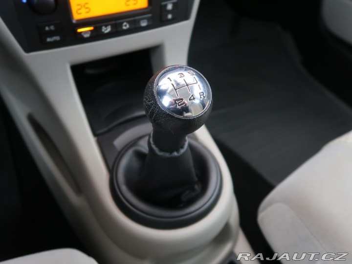 Citroën C4 1.4i,65kW,CZ,Manuál 2007